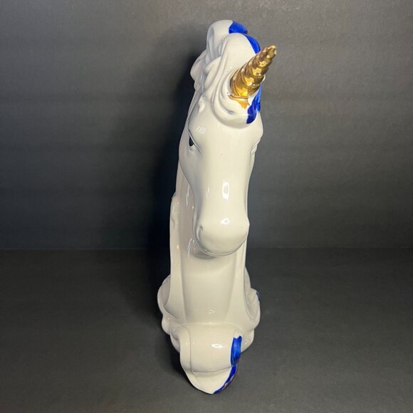 Vintage RARE Hand Painted Porcelain Blue & White Gold Unicorn Quartz Table Clock - Picture 7 of 12